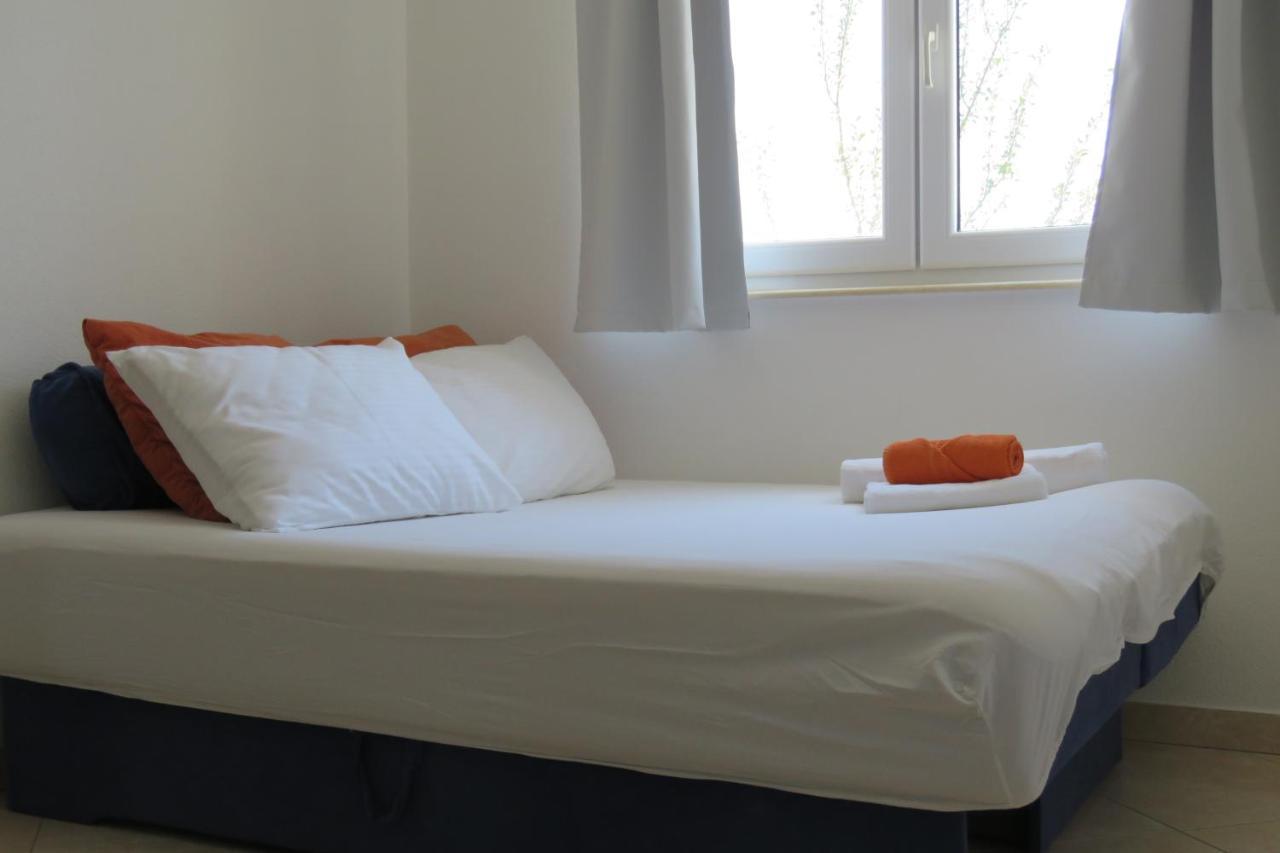 Andrea Apartments 特罗吉尔 外观 照片