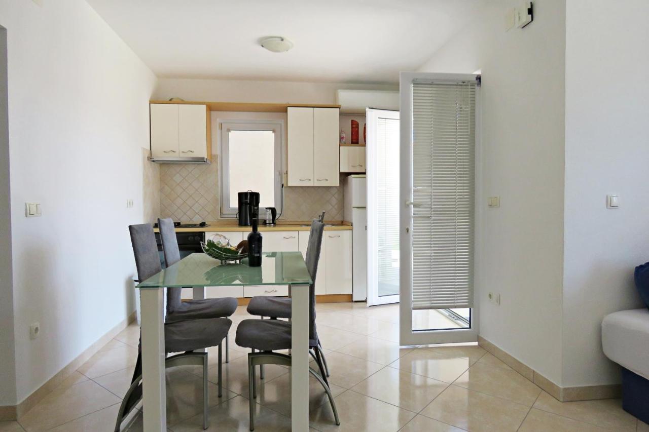 Andrea Apartments 特罗吉尔 外观 照片