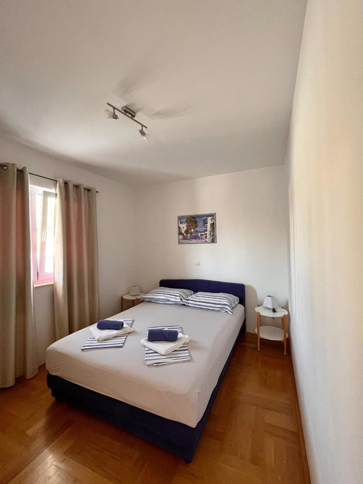 Andrea Apartments 特罗吉尔 外观 照片