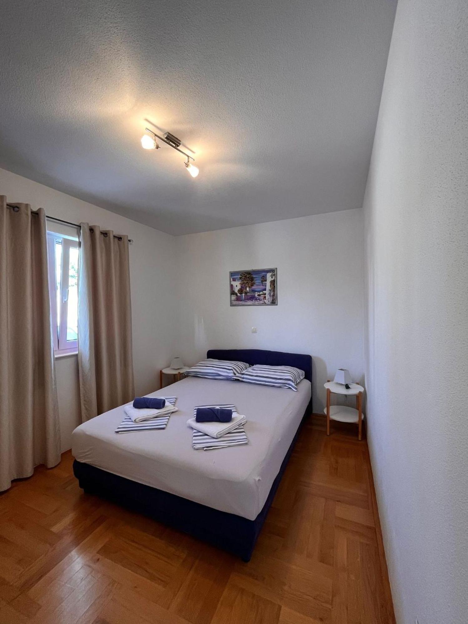Andrea Apartments 特罗吉尔 外观 照片